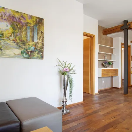 Apartment Obst- Und Lehle